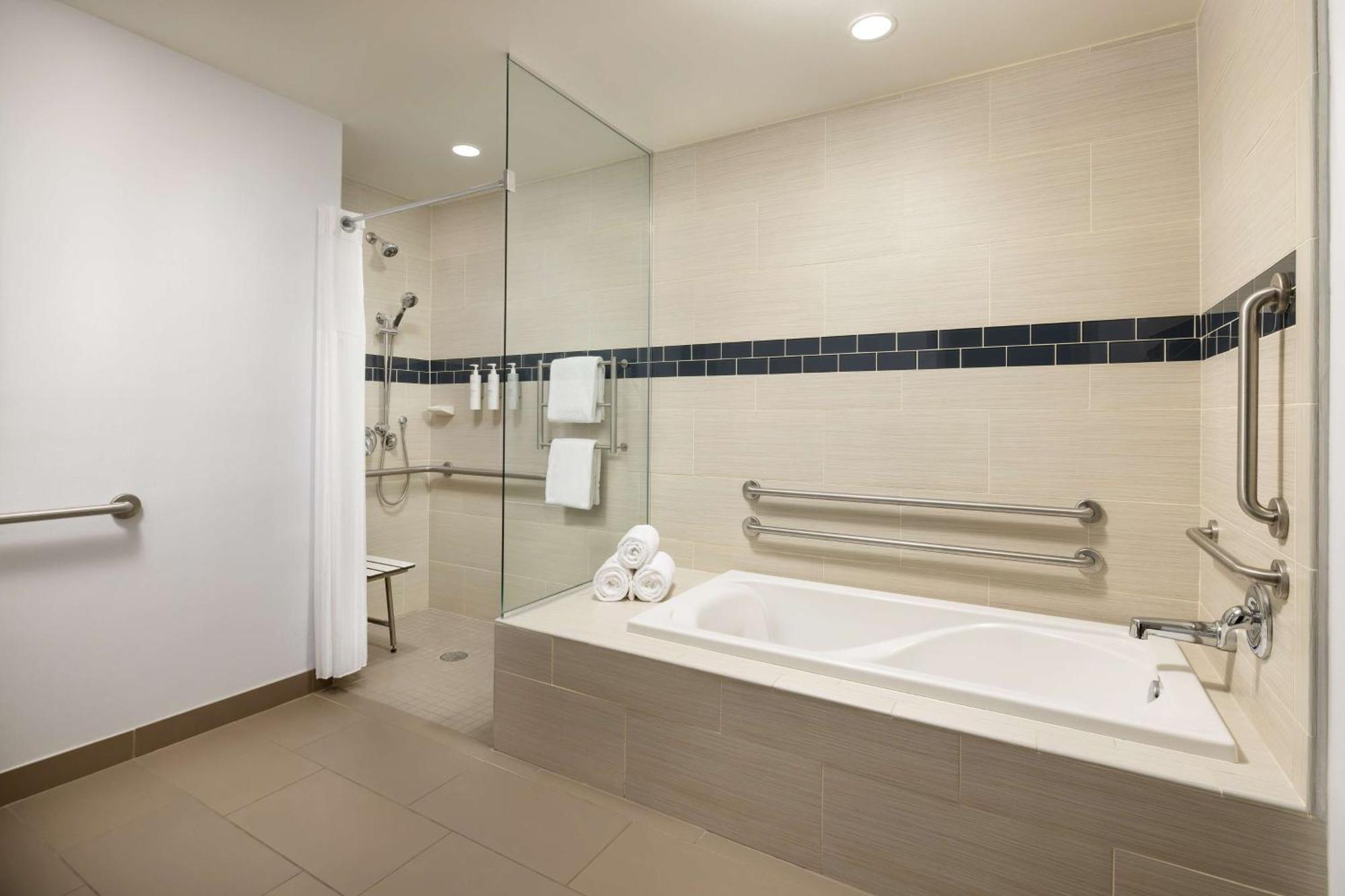 Hilton Garden